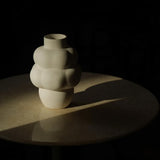 Balloon Vase 04 Raw White