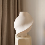 Ceramic Pirout Vase 02 Raw White